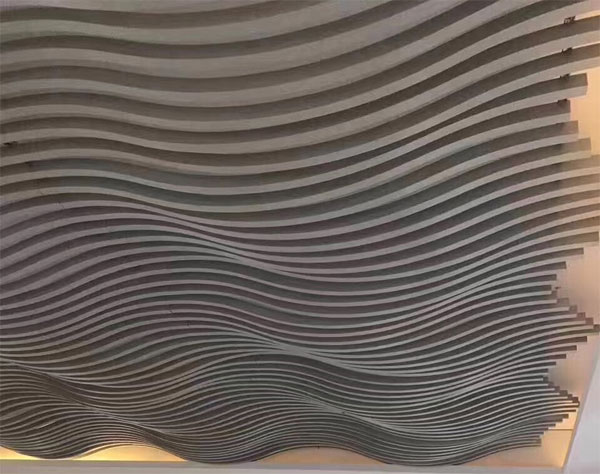 1588733091591600.jpg U型鋁方通21.jpg