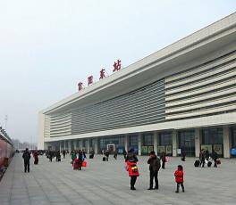 信陽(yáng)市高鐵東站鋁單板項(xiàng)目